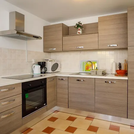 Apartment Bakran