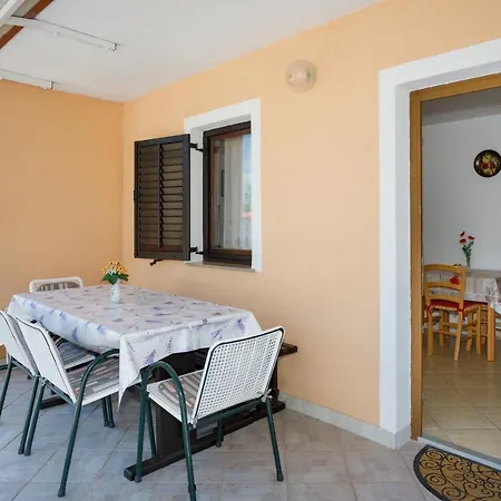 Bakran Apartment *
